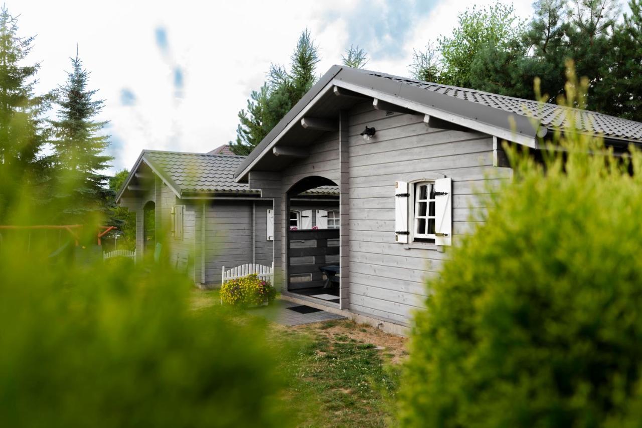 Domki Szenodo Na Jodlowej Debina  Exterior photo